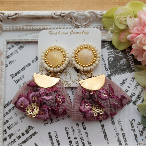 インド刺繍 ビーズ刺繍 おおぶり 2way イヤリング/ピアス ホワイト 