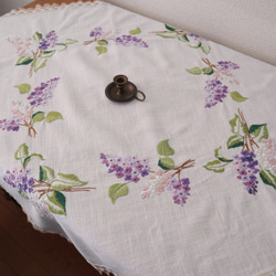 フランスの手仕事/素敵なピンク、紫のお花の手刺繍 テーブルクロス・生地 (ヴィンテージ) 5枚目の画像
