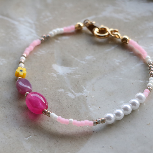 黒と紫のビーズブレスレット パープル - ブレスレット・バングルの人気通販 | minne byGMOペパボ