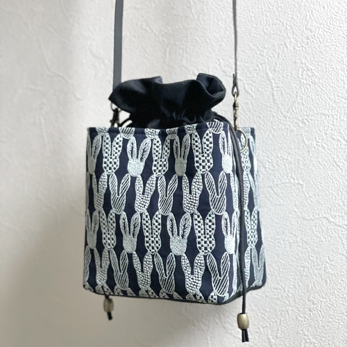 ミナペルホネン　pomppia　 巾着 ハンドメイド ミナペルホネン 巾着袋 path quartet pomppia