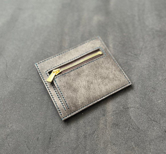 薄くて小さなフラグメントケース【グレー×ターコイズ】ミニ財布　イタリアンレザー　マルゴー 8枚目の画像