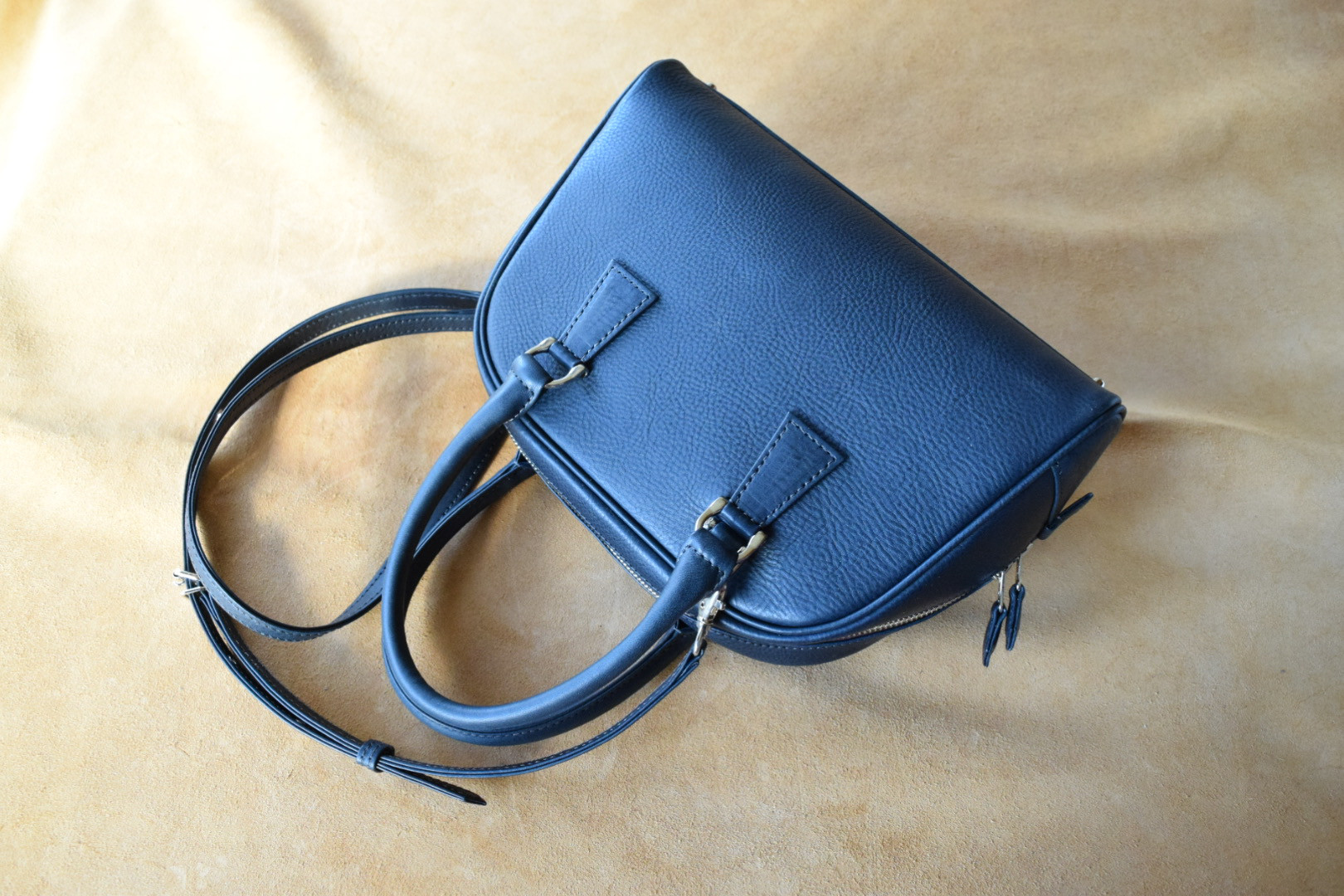 イタリアンレザー使用 ボストンバッグ ショルダー付き