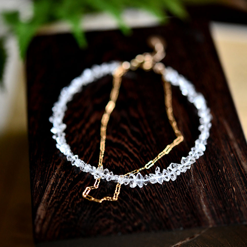 オリジナル 才能の種を咲かせる石 極上 ハーキマーダイヤモンド波チェーンの2連レスレット 重ね付けにも！4月誕生石