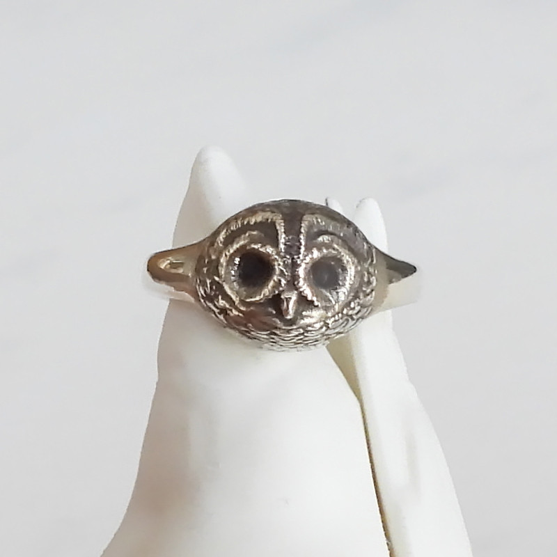 アカアシモリフクロウ　ピンキーリング　フリーサイズ 【納期5日】