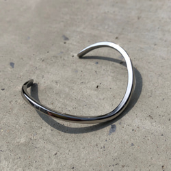 stainless wave bangle sold  バングル ブレスレット 2枚目の画像