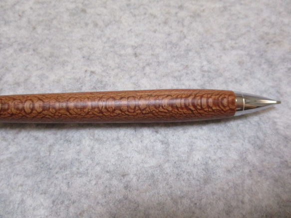 レースウッド　斑紋杢　キヌカオイル仕上げ　木軸シャープペンシル(ボールペン)　希少材 8枚目の画像