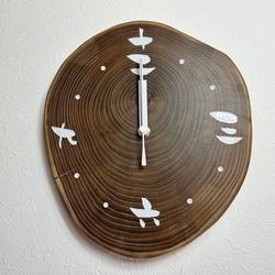 天然木の掛け時計(エンジュの木)電波時計　漢数字 1枚目の画像