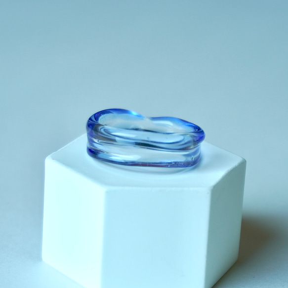 ニュアンス　海　ブルー　青　ガラスアクセサリー大人　リング　ガラスリング　指輪　ボロシリケイトガラス　ガラスアクセサリー 3枚目の画像