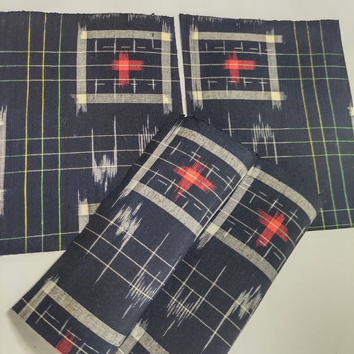 正絹】はぎれセットC 紬地16枚 約15×16～19cm 和布 古布 着物地