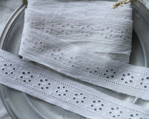 35%OFF フランス 1m アンティーク刺繍レース B765 ホワイト レース vmt