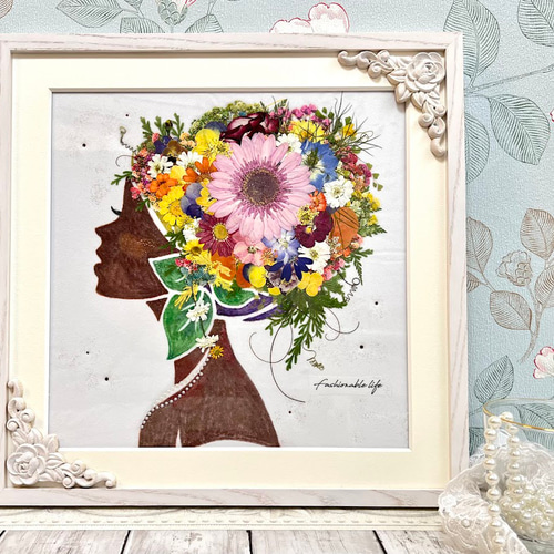 明るい南国の花娘さん 押し花アート額 その他アート 神戸六甲 優花