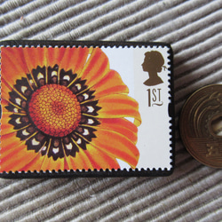 イギリス　切手ブローチ 9559 3枚目の画像