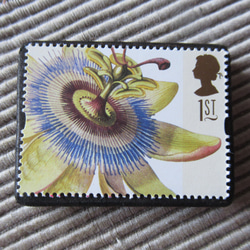 イギリス　切手ブローチ 9564 1枚目の画像