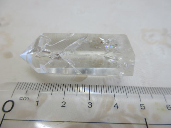 No.CR-164　天然石　六角柱　虹入り水晶　（ブラジル産）　20ｇ 8枚目の画像