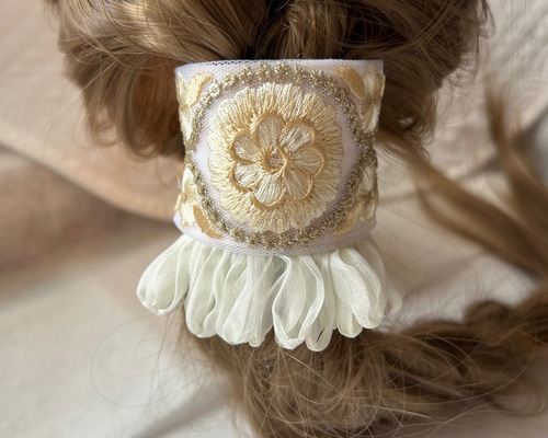 ꫛꫀꪝ✧‧˚送料無料❤️インド刺繍リボンポニーフックNo．7