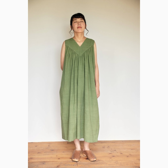 bighug 手織りコットンさちばるドレス○モスグリーン ワンピース holy  