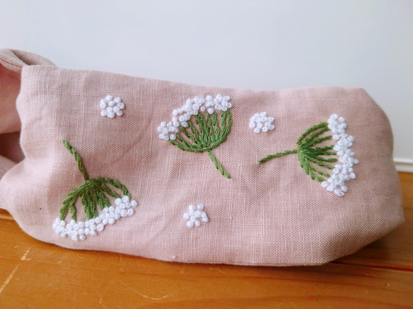 レースフラワー 刺繍クロスヘアバンドキッズサイズ 6枚目の画像