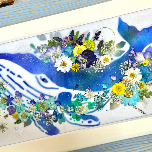 南国の海を悠々と泳クジラさん 押し花アート額 その他アート 神戸六甲