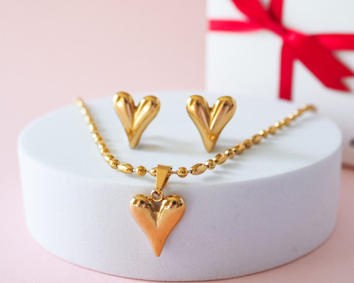 ハートモチーフ ネックレスとピアスセット 金属アレルギー対応 ぷっくりハート耳飾り&ネックレスセット ピアス