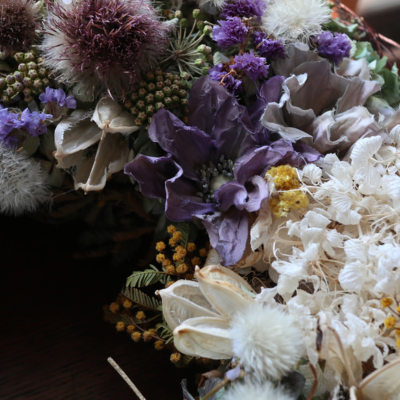 (38cm)  布花のアネモネとドライフラワーのアジサイとタンポポの綿毛のボリュームリース/開店祝い/母の日/店舗装飾 16枚目の画像