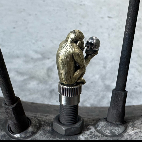 □真鍮×シルバー□猿 & スカル バルブキャップ その他