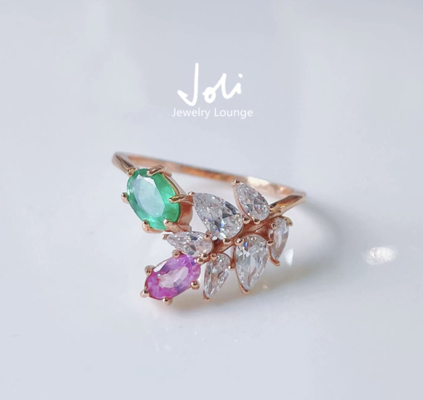 天然エメラルド・ピンクサファイア オーバル キラキラ ダブルストーンリング レトロ ゴージャス 指輪 グリーン 緑