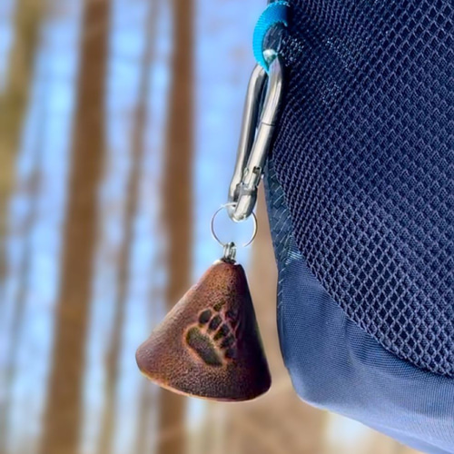 熊鈴 壱鋳堂 ITCHU-DO【南部鉄器 THE 熊鈴】ステンレスカラビナ付