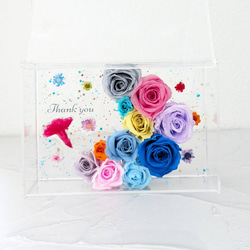 月と星のフラワーアレンジメントボックス② カーネーション入り 固まるハーバリウ厶 1枚目の画像