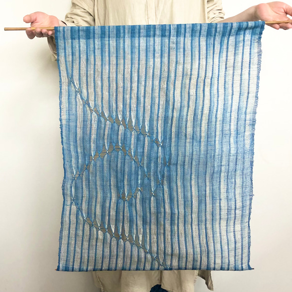 手織りのタペストリー/正藍染 3枚目の画像