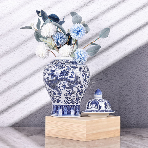 花瓶 青と白の磁器瓶 蓋付きセラミック青と白の瓶 中国の 花瓶 青と白の磁器瓶 蓋付きセラミック青と白の瓶 中国の