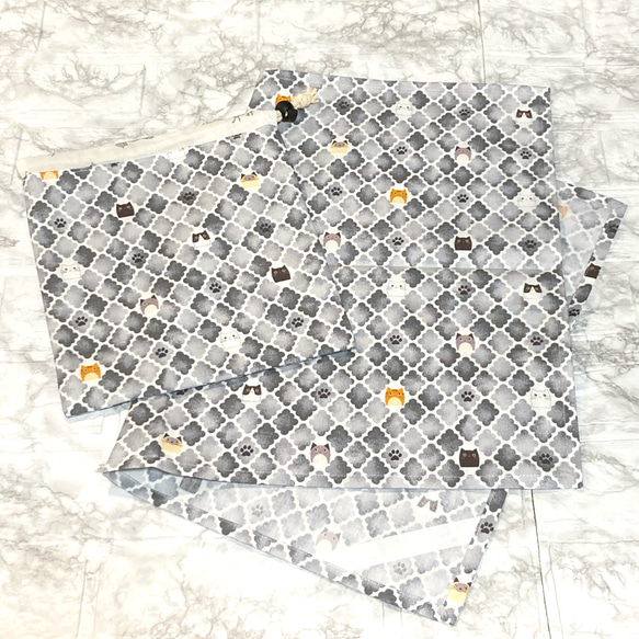 給食袋　二枚仕立て　ランチマット　ナフキン　40✖️60 大きいサイズ　ねこ　猫　モロッカン　グレー　裏地有り 4枚目の画像