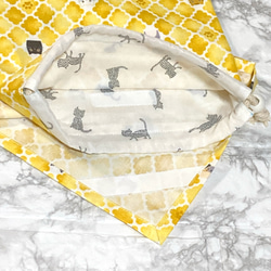 給食袋　二枚仕立て　ランチマット　ナフキン　40✖️60 大きいサイズ　ねこ　猫　モロッカン　イエロー　黄色　裏地有り 2枚目の画像