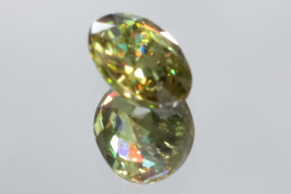 ☆綺麗なブリリアンス・ファイア☆彡 天然 デマントイドガーネット 6x5mm 0.74ct ルース【鑑済ロット】  ルー 7枚目の画像