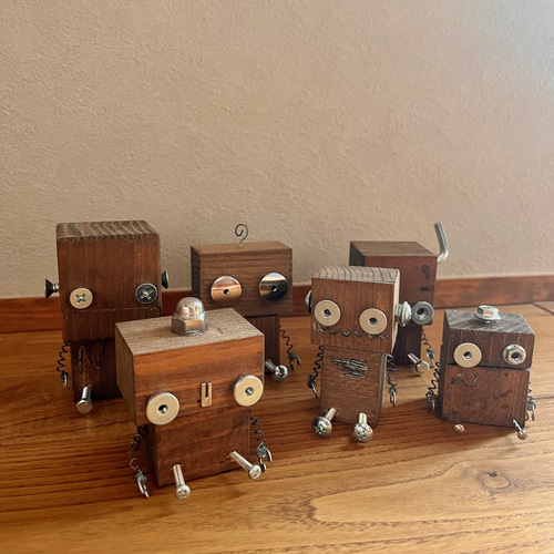 世界に一つだけのN ROBO/手作りロボット/木製ロボット/廃材/飾り