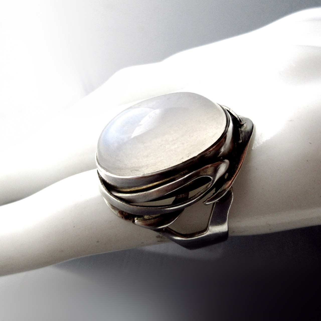 ホワイトラブラドライト　シルバーリング