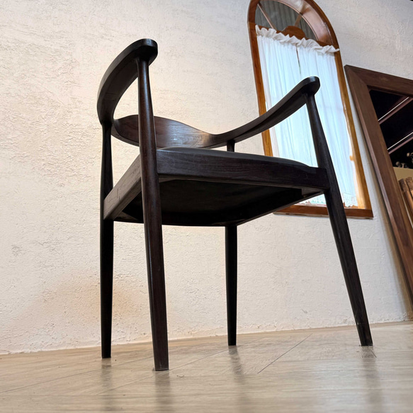 アンティーク調 アームチェア チーク 北欧スタイル リビングチェア ダイニングチェア ウォルナット色 cha049wal 8枚目の画像