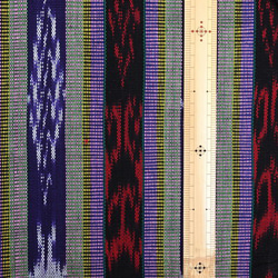 【アウトレット特価品】GTC-20（GS179）グアテマラ イカット(Ikat) 絣織 ストライプ手織り生地 2枚目の画像