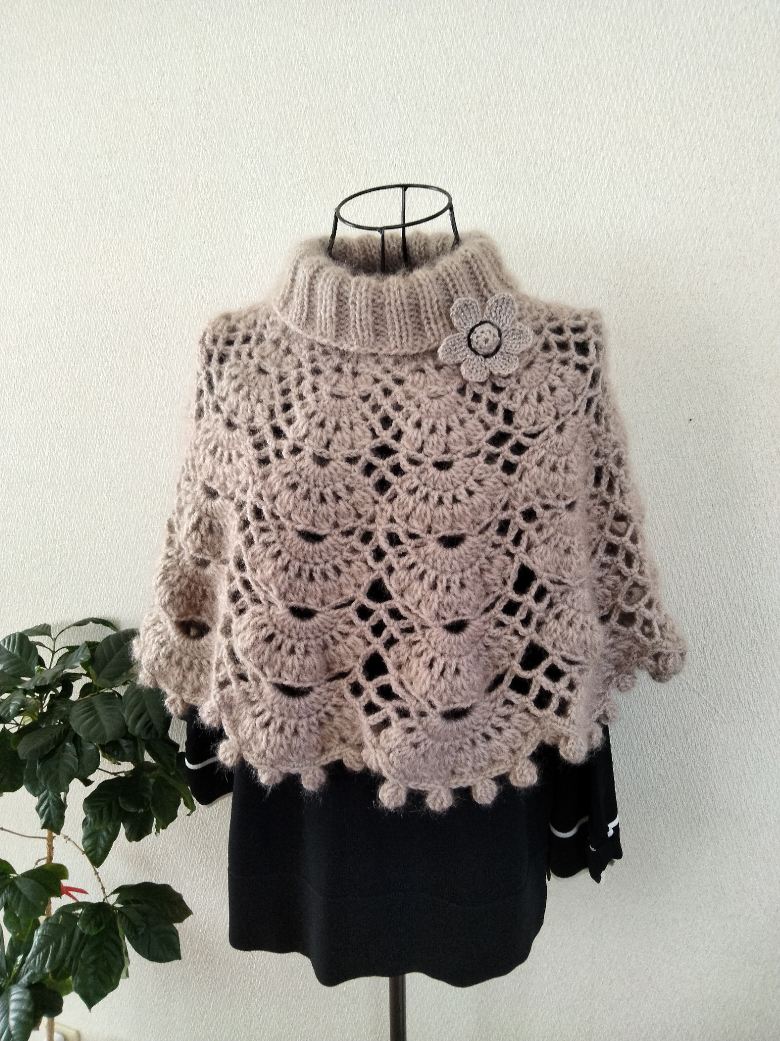 モヘアポンチョケープ fit=scale-down,w=1200