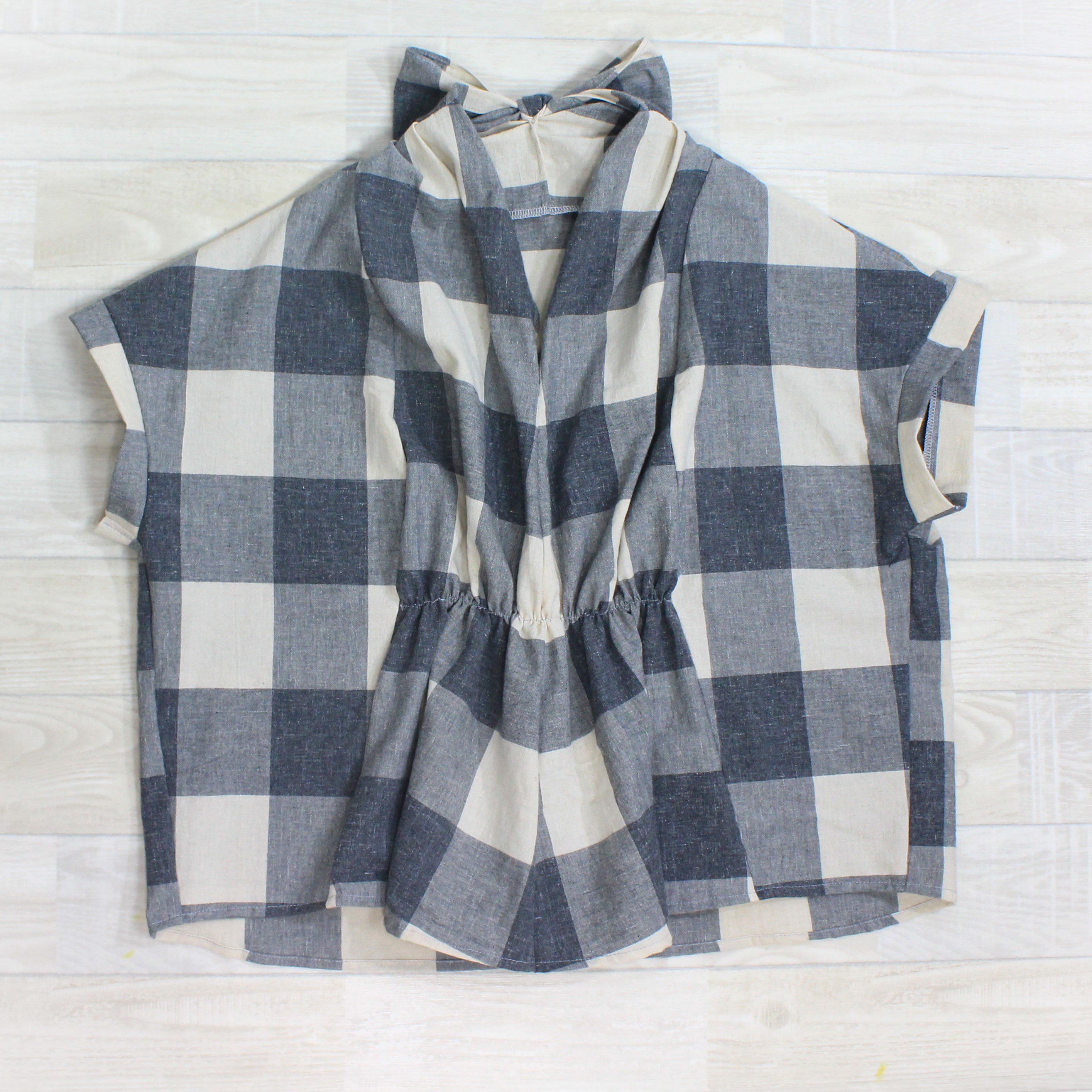 ボックスチェックのりぼんブラウス 6,552円