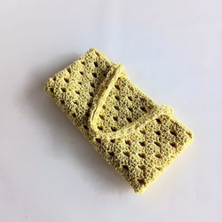 ネット編みバッグ【ネイプルスイエロー】コットン糸で編むペタンコBag「甘い香りに誘われて！」 8枚目の画像