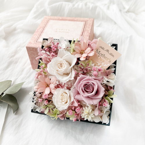 ボックスフラワー ミスティーピンク プリザーブドフラワー 花 ギフト