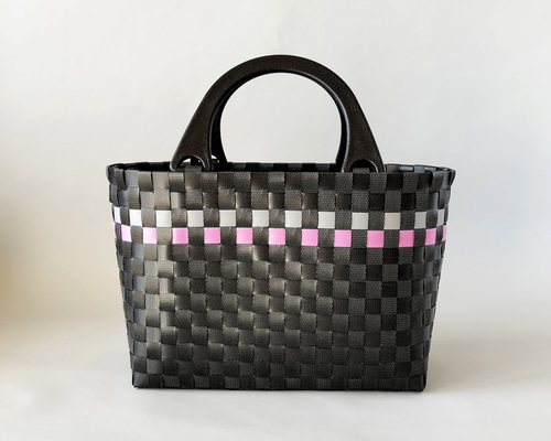 【新品未使用】カゴ風バッグ　生成り かごバッグ 名入れ カゴバッグ 籠バッグ 大人 シンプル ブランド