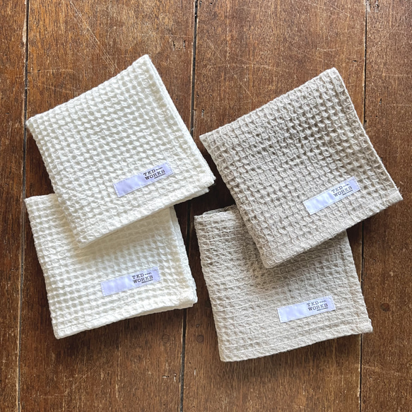 【新作】遠州織物 リネンワッフルタオル　ハンドタオル〈約25cm×25cm〉リネン100% キナリ 4枚目の画像