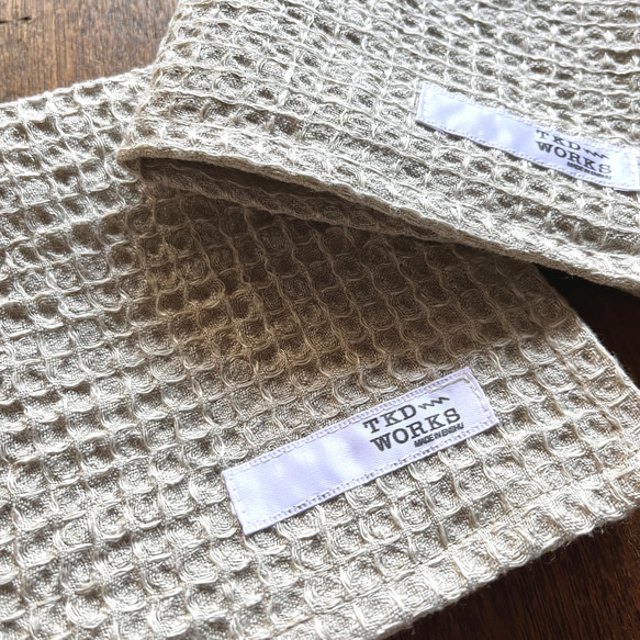 【新作】遠州織物 リネンワッフルタオル　ハンドタオル〈約25cm×25cm〉リネン100% キナリ 3枚目の画像