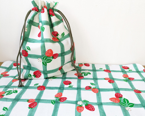 サイズ改良】きんちゃく袋♪ランチョンマット 給食セット いちご