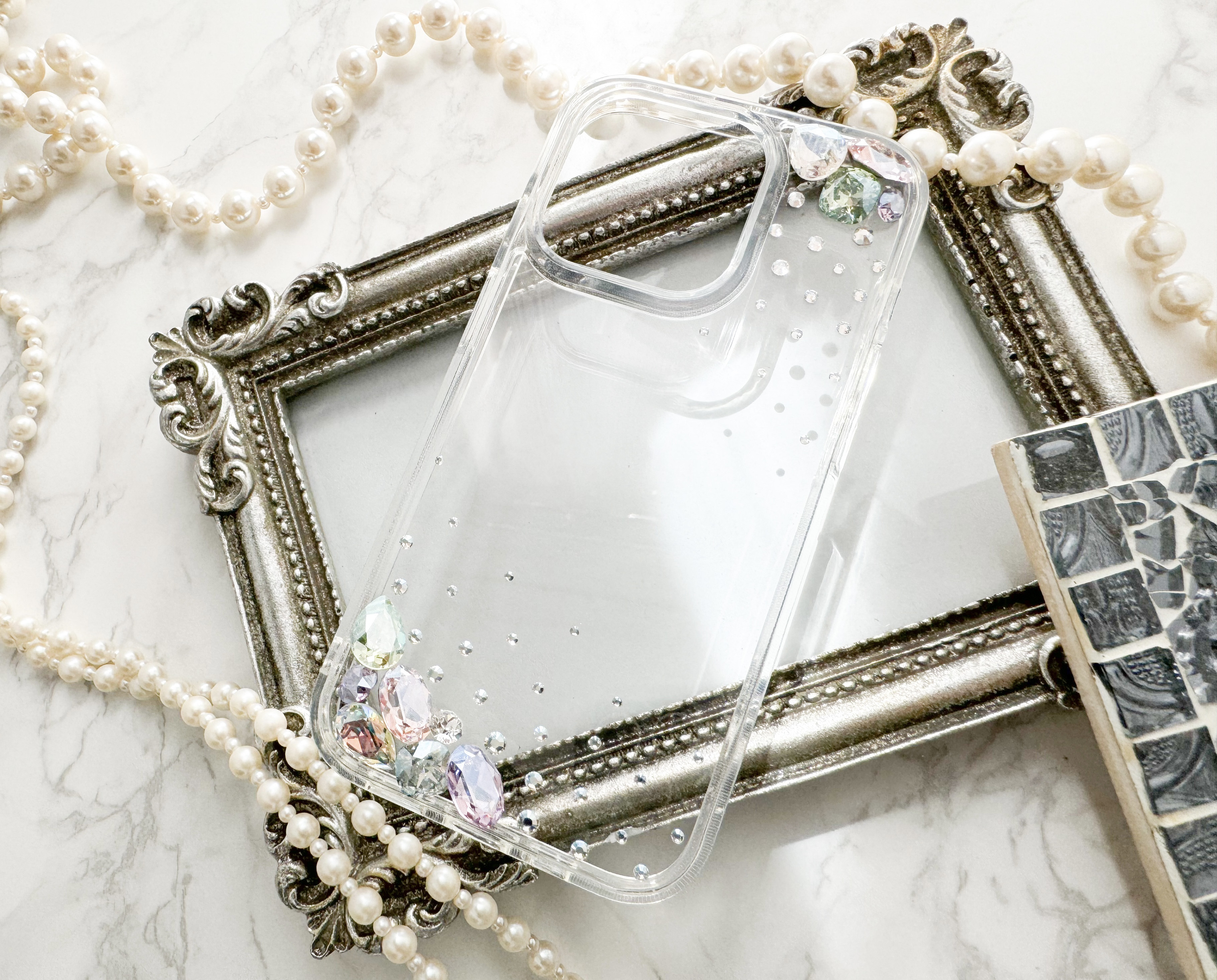 限定色iPhone17pro,1615,14,他クリアケース パステルカラービジュースワロフスキーオーロラデコレーション