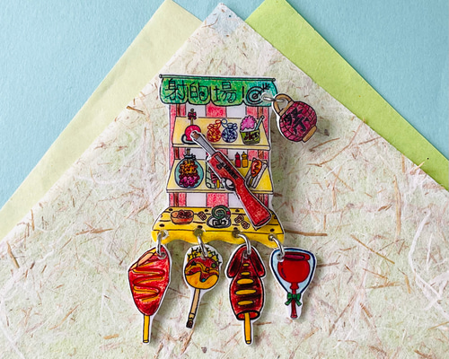 昭和レトロ ブローチ・バッジ 祭り夜店の射的…バッグ・リュックにも