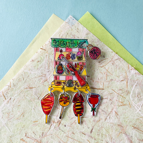 昭和レトロ ブローチ・バッジ 祭り夜店の射的…バッグ・リュックにも