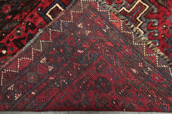 アンティークペルシャ絨毯　トライバルラグ　カシュガイ族　オールド手織り絨毯　85x80cm　＃107 8枚目の画像