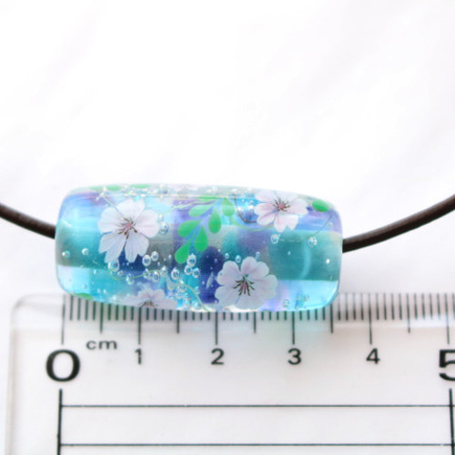 半額SALE（6/17・21時まで）桜のとんぼ玉（ガラス玉）泡入り